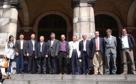 中国经济体制改革明星演出网冯楚军带队中国土地代表团访问荷兰格罗宁根大学